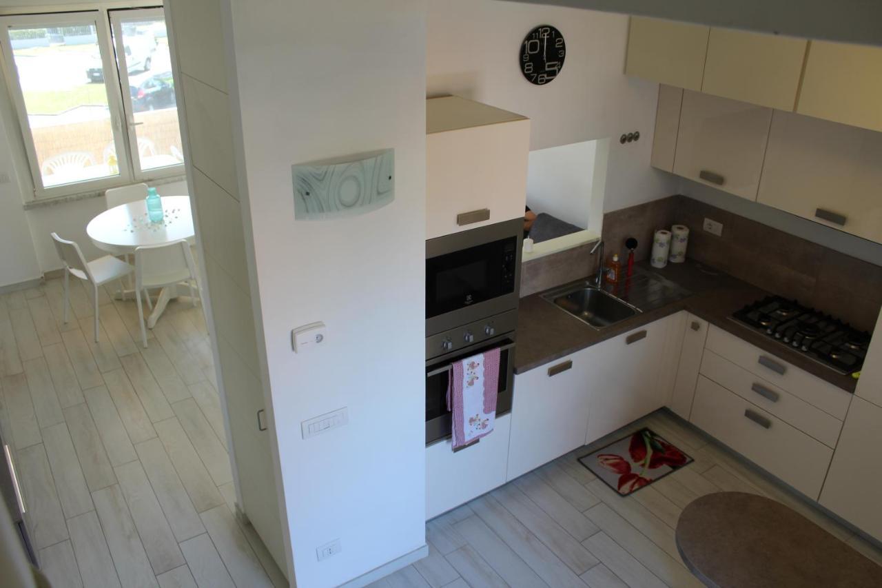 La Ca' Al Mare Apartment Carrara Luaran gambar