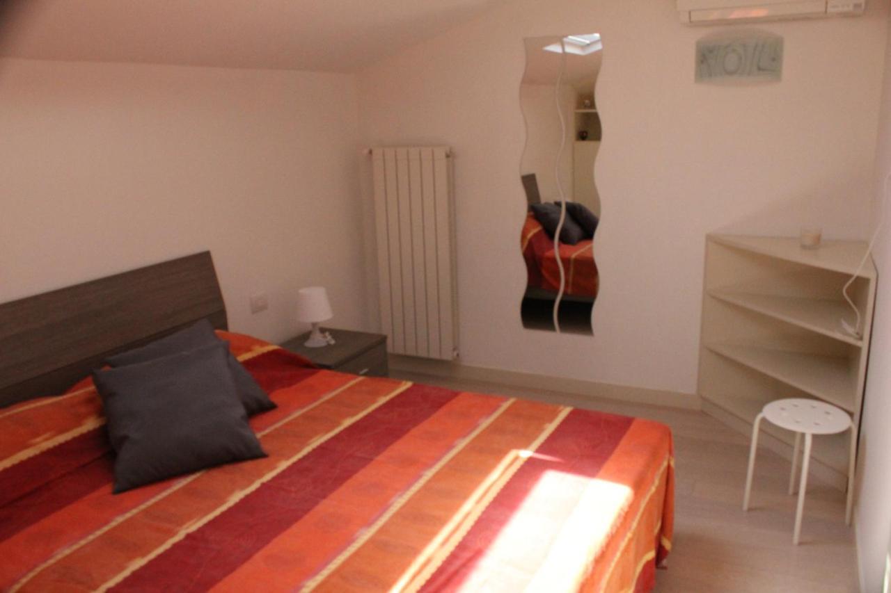 La Ca' Al Mare Apartment Carrara Luaran gambar