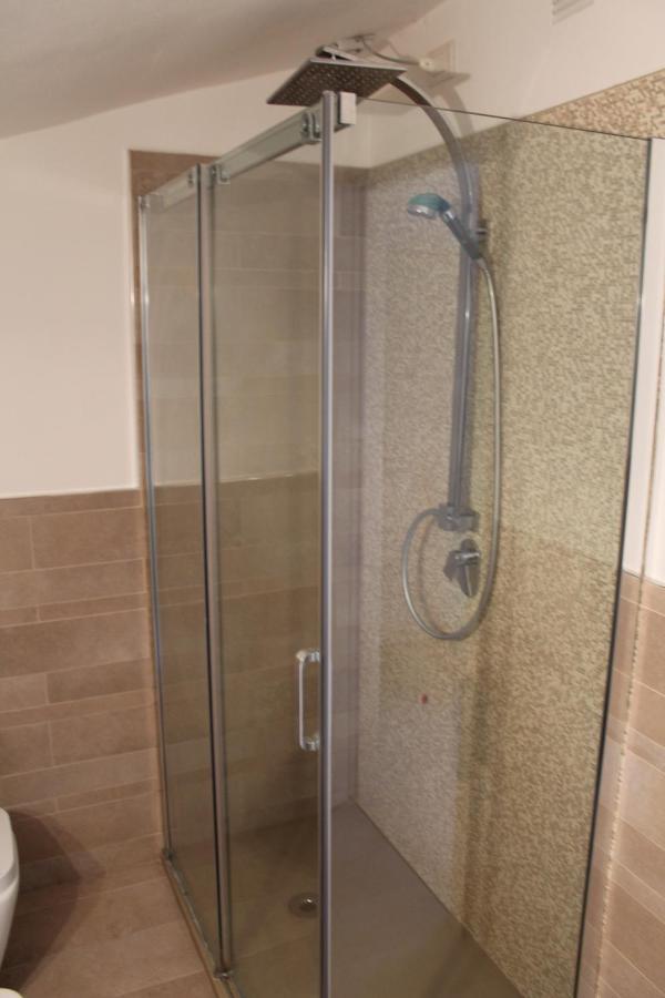 La Ca' Al Mare Apartment Carrara Luaran gambar